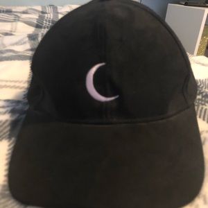 Ariana Grande Moonlight hat